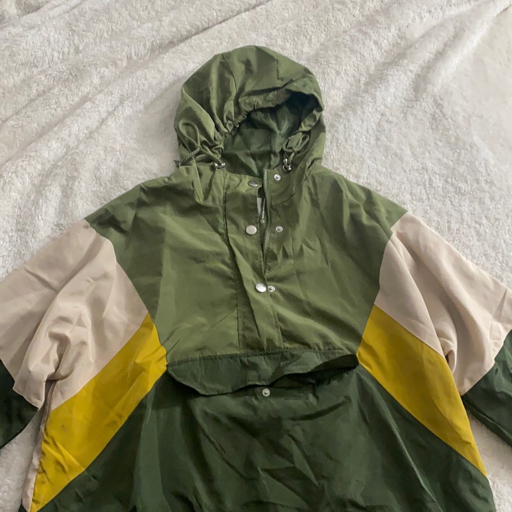 Green Pullover Bomber Jacket